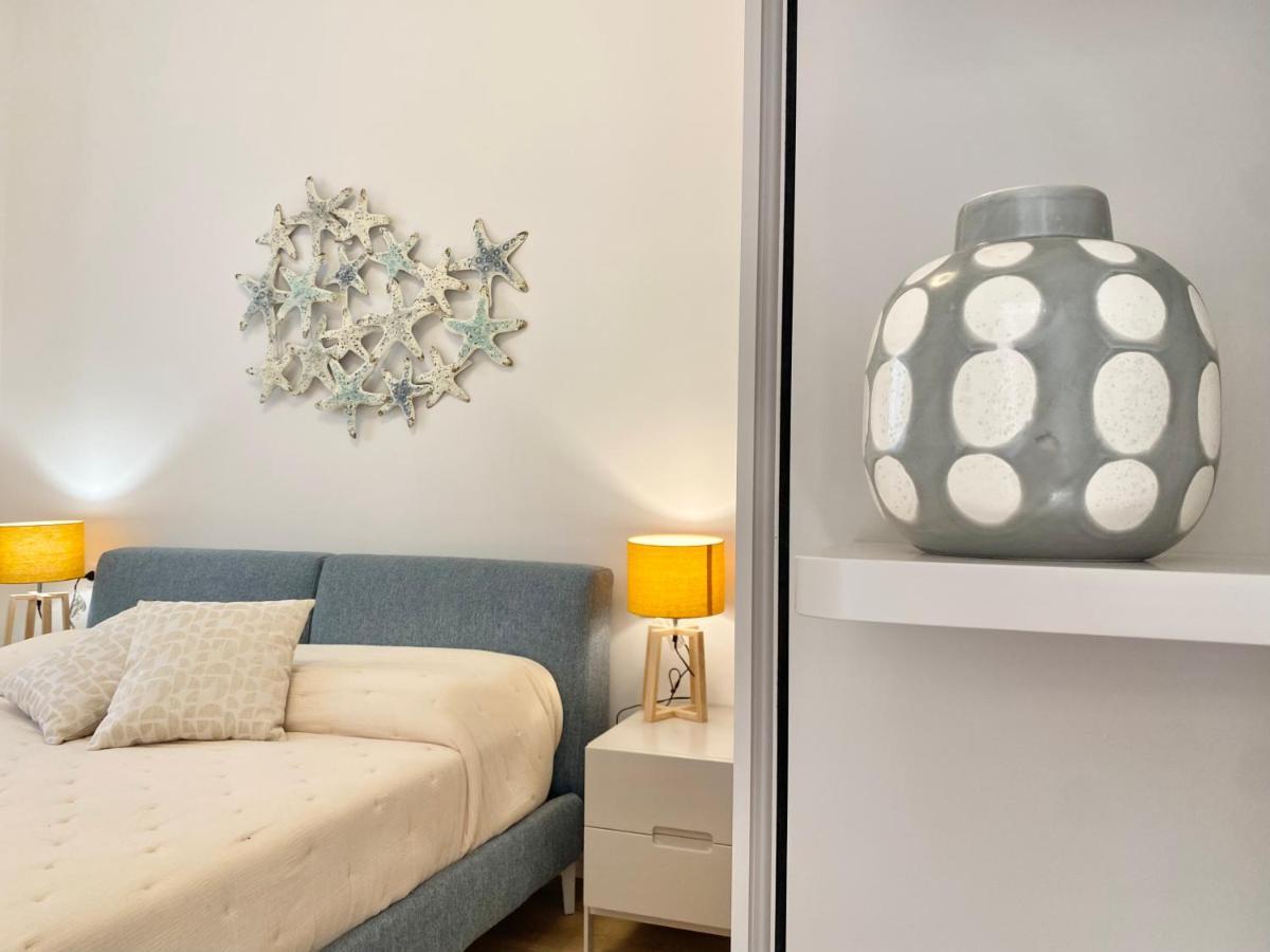 Casaviva-stylish Trilo With Ac-shared Pool-parking Apartamento Génova